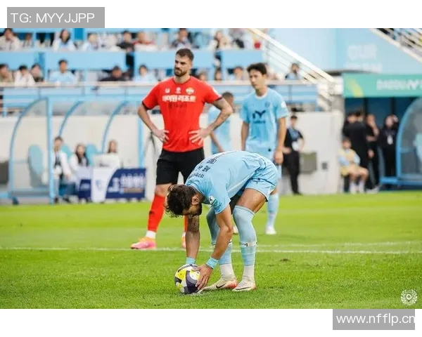 全北现代足球俱乐部提前五轮锁定K1联赛冠军历史首次十冠荣耀