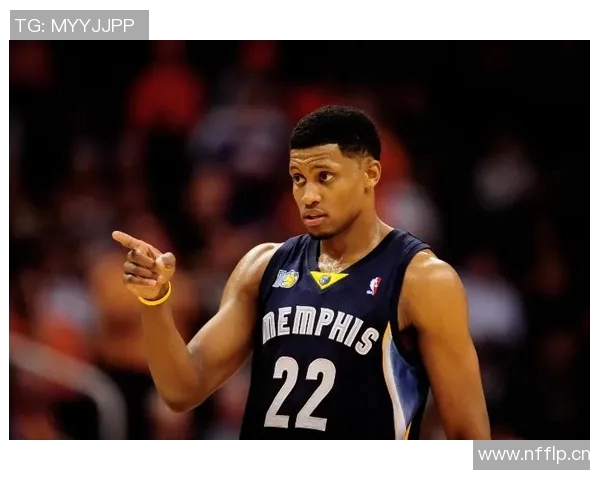 快船新秀尼德豪泽球衣背面姓氏创纪录多达18个字符引发热议