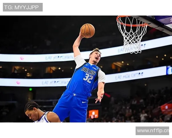 弗拉格场均数据亮眼投篮命中率略低但罚球表现完美 弗拉格场均数据亮眼投篮命中率略低但罚球表现完美