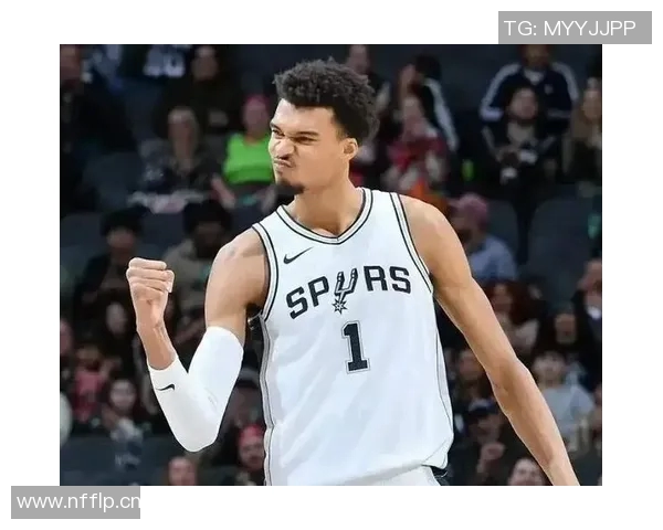 SGA创下110次突破新纪录里夫斯突破后投篮命中率高达707 SGA创下110次突破新纪录里夫斯突破后投篮命中率高达707