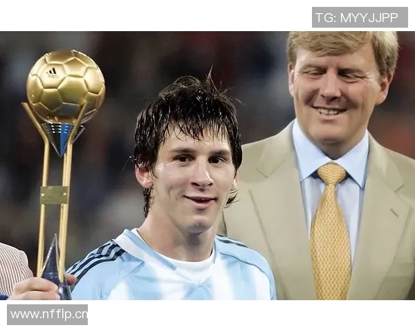 萨内蒂盛赞梅西成就阿根廷梦想称其为杰出领袖与足球传奇 萨内蒂盛赞梅西成就阿根廷梦想称其为杰出领袖与足球传奇