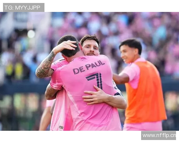 梅西德保罗重返迈阿密国际训练场全力备战季后赛精彩瞬间曝光 梅西德保罗重返迈阿密国际训练场全力备战季后赛精彩瞬间曝光