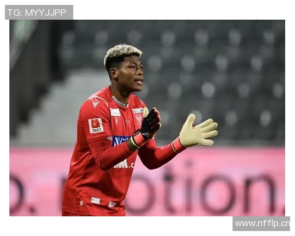 铃木彩艳谈进攻策略与门将冷静处理的重要性