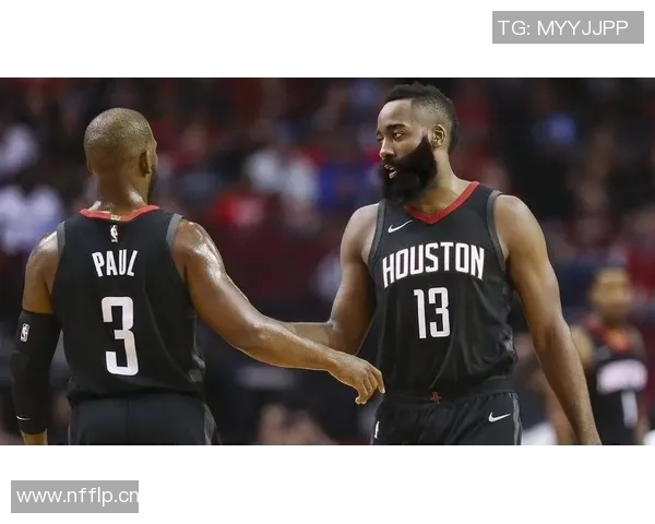 哈登离开火箭后的艰难旅程独自开车还要搬行李的心酸故事