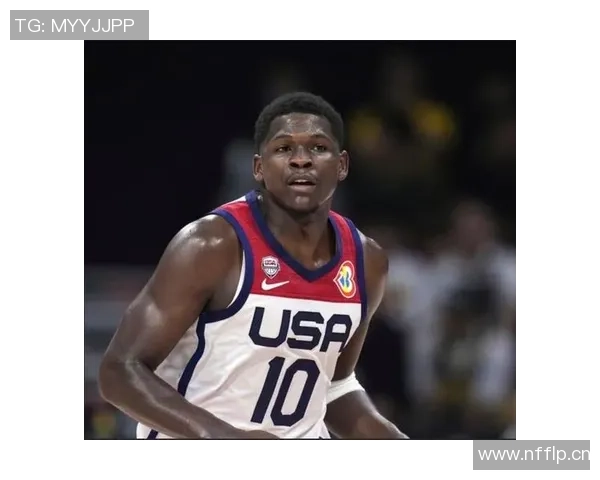 爱德华兹首节爆发后沉寂三节仅得6分表现令人失望 爱德华兹首节爆发后沉寂三节仅得6分表现令人失望